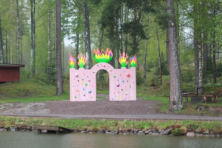 Pressbild Göta kanal – "Rosa eko – inre eld" av konstnären Katarina Norling
