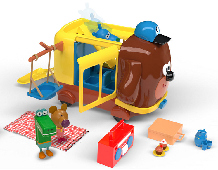 06 - Hey Duggee Adventure Bus - Golden Bear