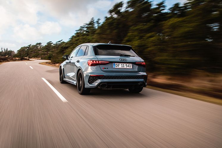 Audi RS 3 Sportback - dynamisk