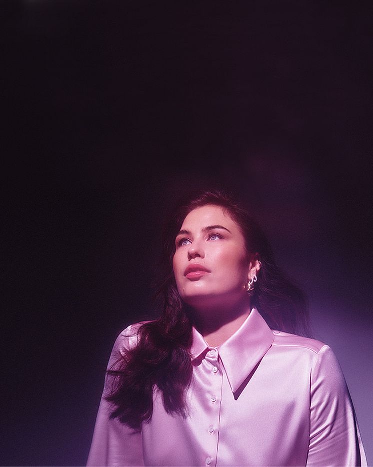 Molly Hammar_4-5_Photo_ Fredrik Etoall web