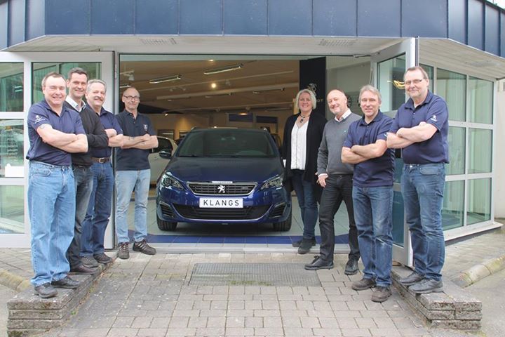 Klangs Bil i Lidköping säljer och servar Peugeots person- och transportbilar