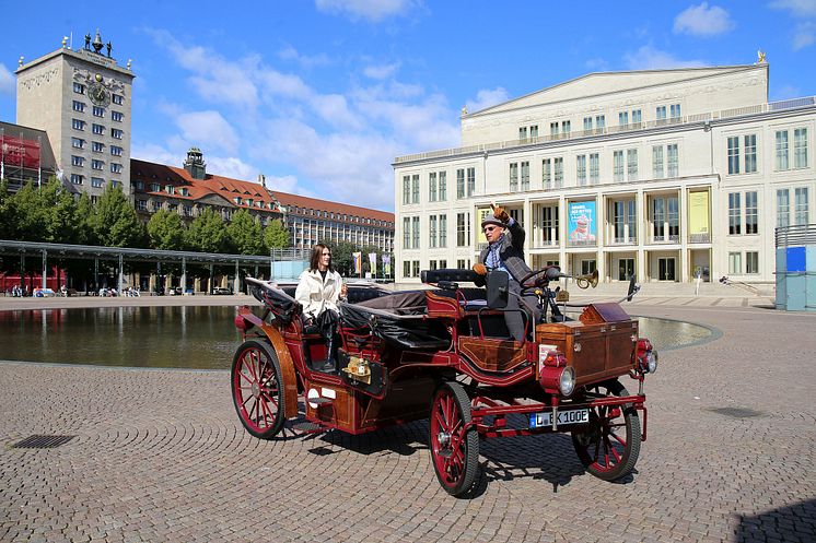 eKutsche Leipzig auf dem Augustusplatz