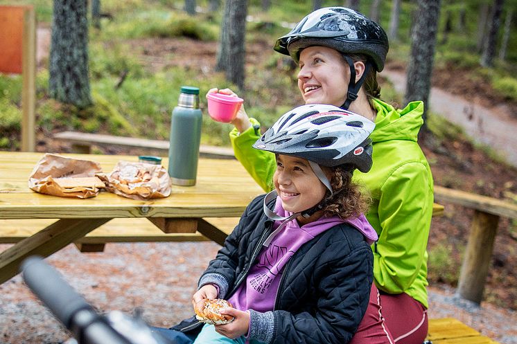 Lekfull mtb cykling i Järvsö