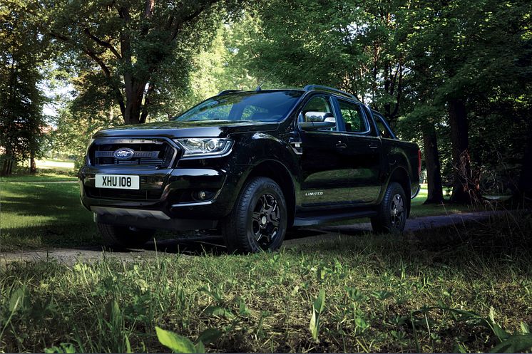 FORD_2017_RANGER_BLACK_EDITION_DOUBLE_CAB_05