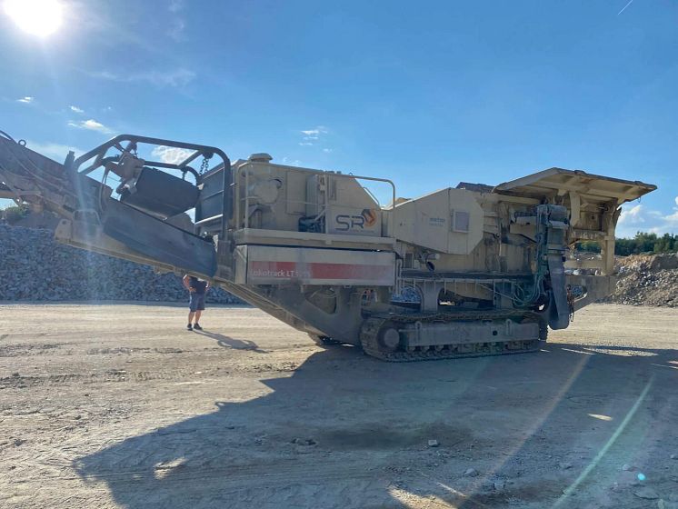 2 METSO LOKOTRACK LT 105S Mobile Stone Crusher