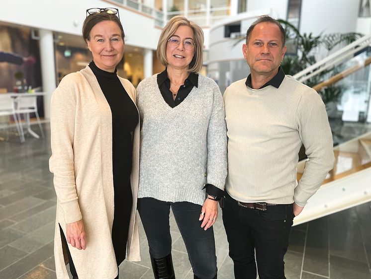 Mia Wahlstein, LiseLotte J Bate och Niclas Lövfelt. Foto_Maria Edlund