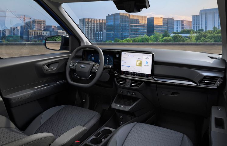 FORD_2024_E-Transit_Courier_06.jpg
