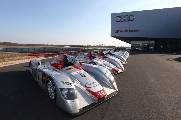 13 Le Mans vindere på række ved Audis anlæg ved Neuburg