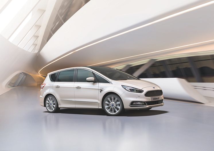 Ford S-MAX Vignale