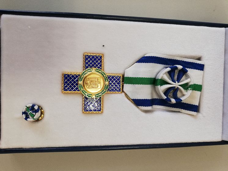Ordinul Meritul Cultural in grad de ofiter, categoria F- Promovarea culturii.jpg