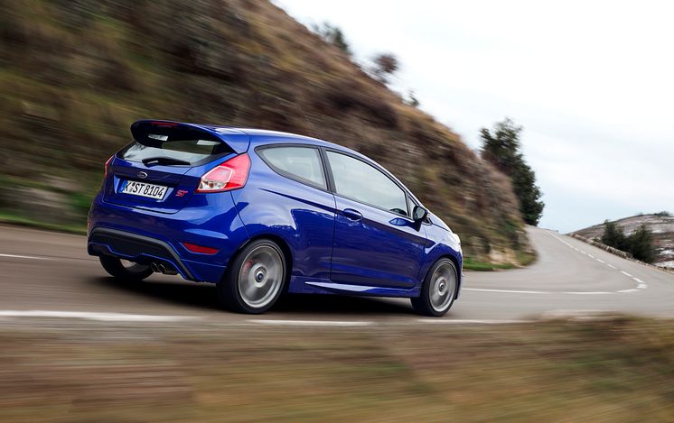 Nya Fiesta ST får 22 priser världen över under första försäljningsåret 