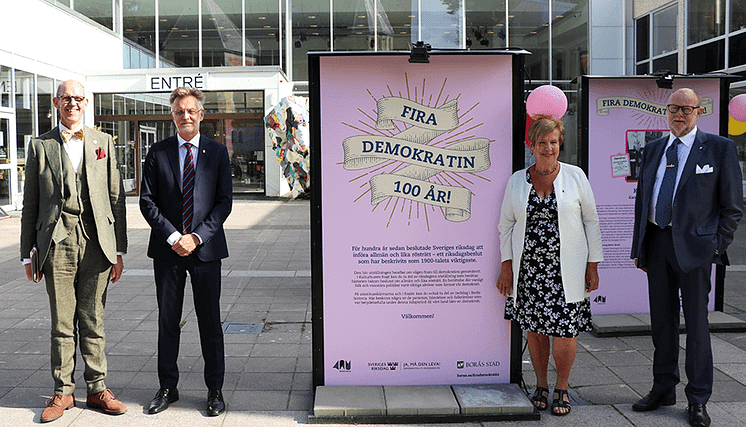 Invigning av utställningen Fira demokratin