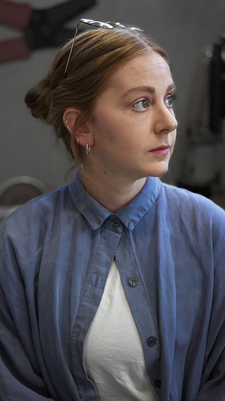 Simone stående2.jpg