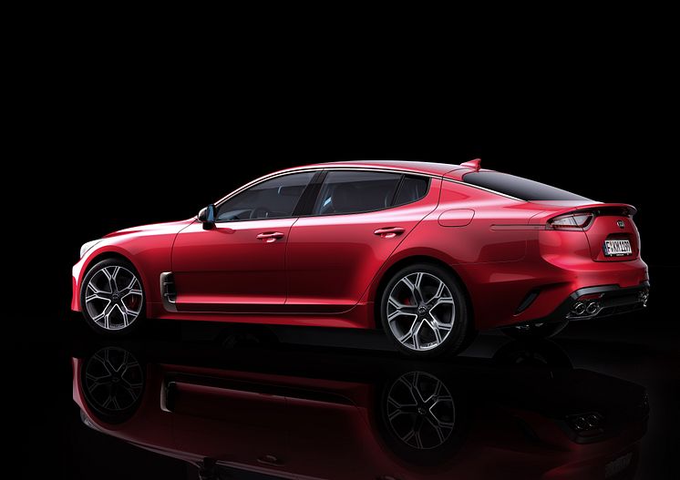 Kia Stinger vinner designpris i Detroit