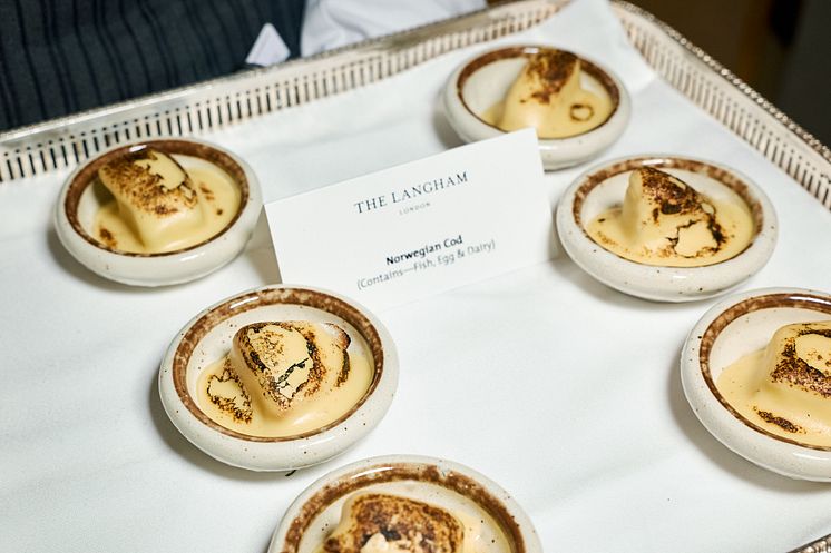 Norwegian cod canapés