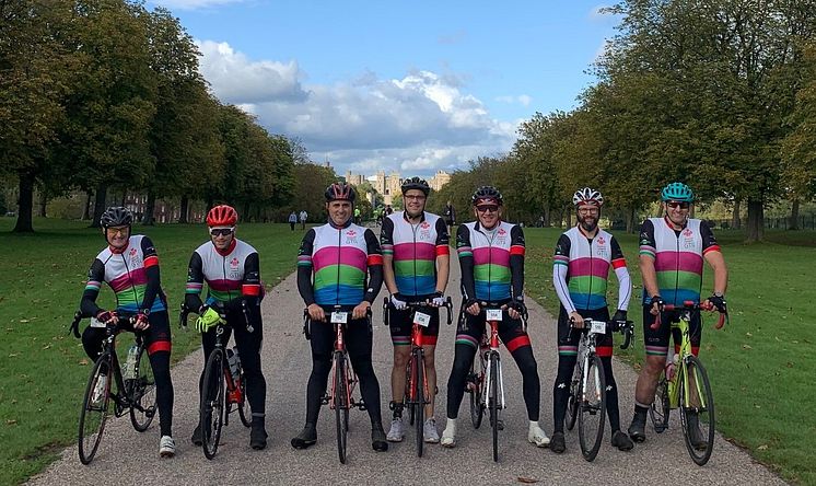 Palace to Palace cycle ride