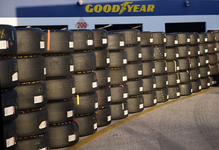Goodyear general Racing tires