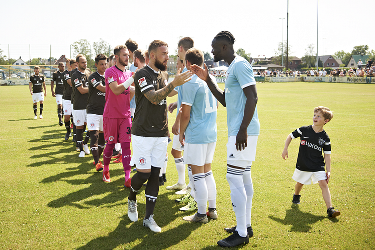 #congstarfanchallenge: F.C. Teutonia Ottensen vs. FC St. Pauli