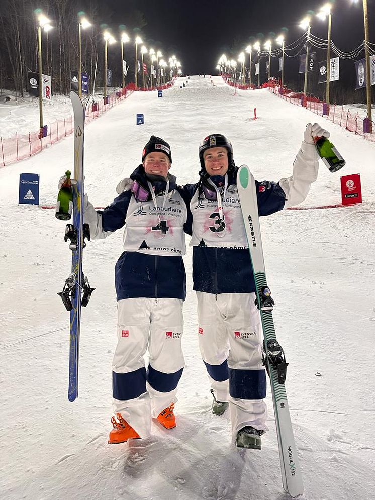 Walter Wallberg och Filip Gravenfors på pallen i Val St. Come