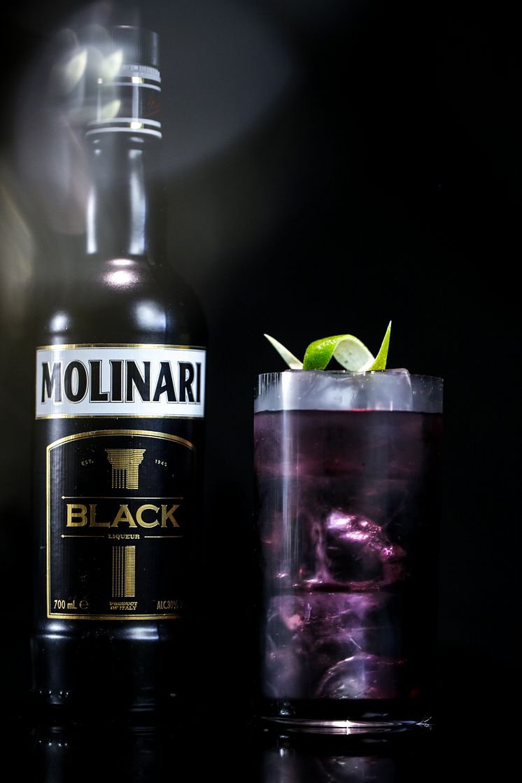 Molinari Black drinkbild 2