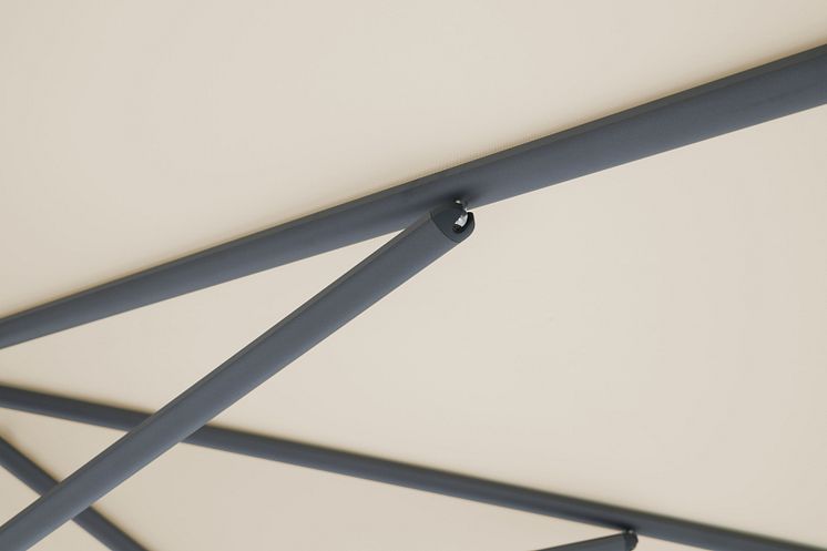 Glatz_Twist_Detail_Strebe_schwebend_Anthrazit