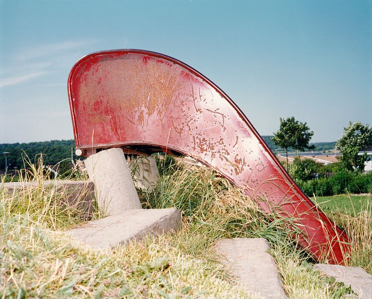 © Lars Tunbjörk, Kungsbacka 1997, from "Home".jpg