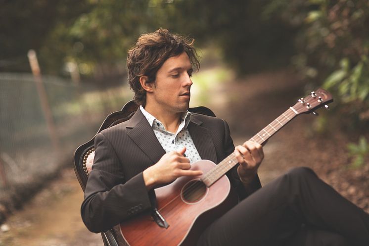 Jason Mraz_press1_credit Bil Zelman