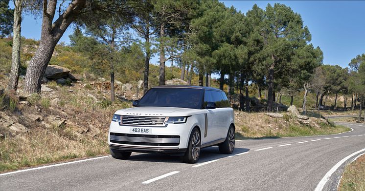 RR_23MY_09_LWB_SV_Serenity_270122_1019lr.jpg