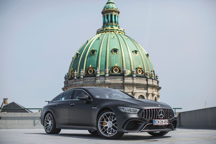 Mercedes-AMG GT 63 s