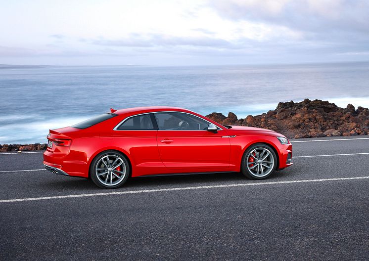 Audi S5 Coupe s