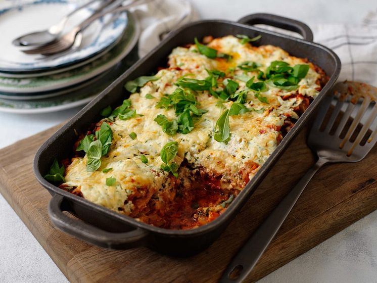 Vegetarisk lasagne med basilikaricotta receptbild
