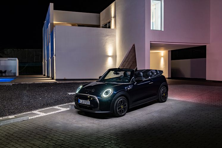 MINI Cooper SE Cabriolet