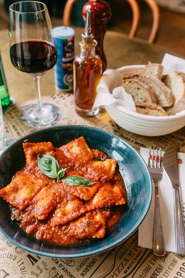 LO_veganuary_ravioli_tu_nah_pomodoro_e_basilico_01