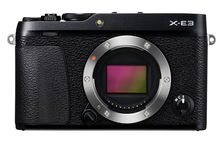 FUJIFILM X-E3 black front