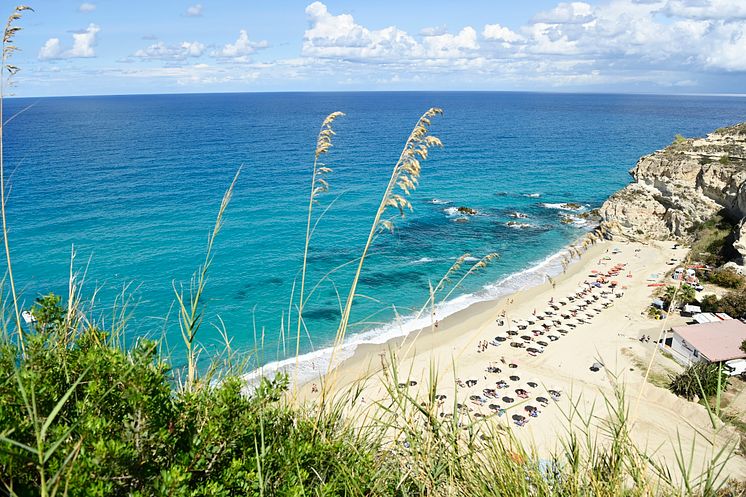 tui-blue-tropea-calabria-beach-overview.JPG