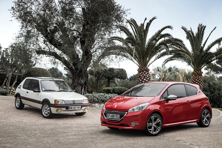 Peugeot 208 GTi nummer 10 000