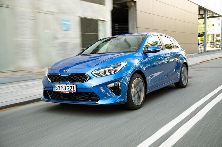 2018_Kia_Ceed_Dynamiske_16