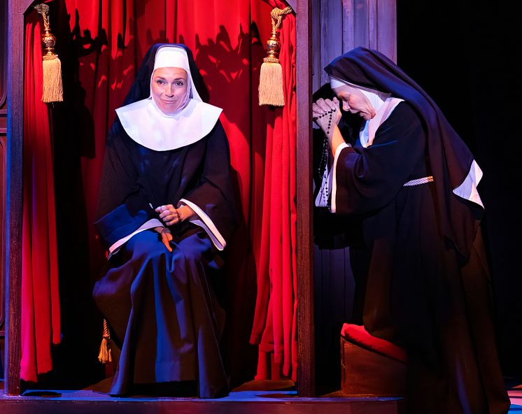 Sister_Act_Det_Ny_Teater_pressefoto08