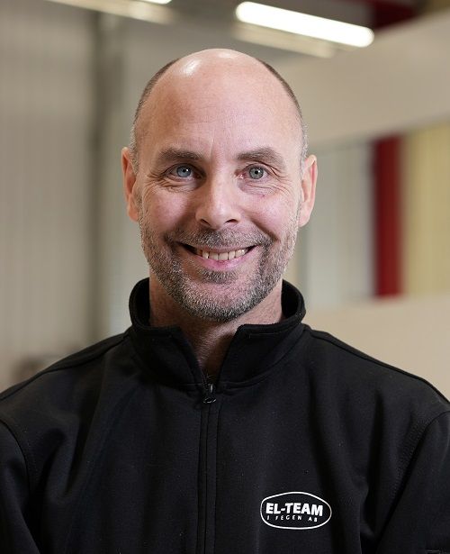 Tony_Arvidsson,_El-Team_Fegen.jpg