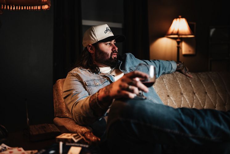 Koe Wetzel - pressebillede