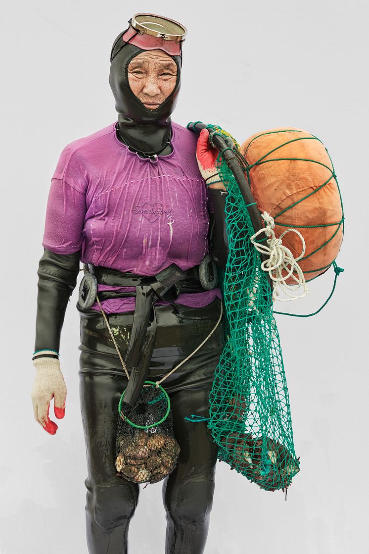 Pressbild: Haenyeo – Havets kvinnor. Utställning på Malmö Museer 26 september 2020-31 januari 2021. Vandringsutställning från Sjöfartsmuseet Akvariet i Göteborg. 