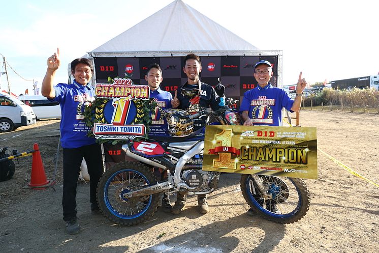 2022103101_005xx_JMX_Rd6_富田選手_4000