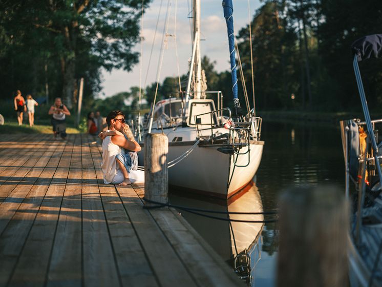 Brygghäng utmed Göta kanal