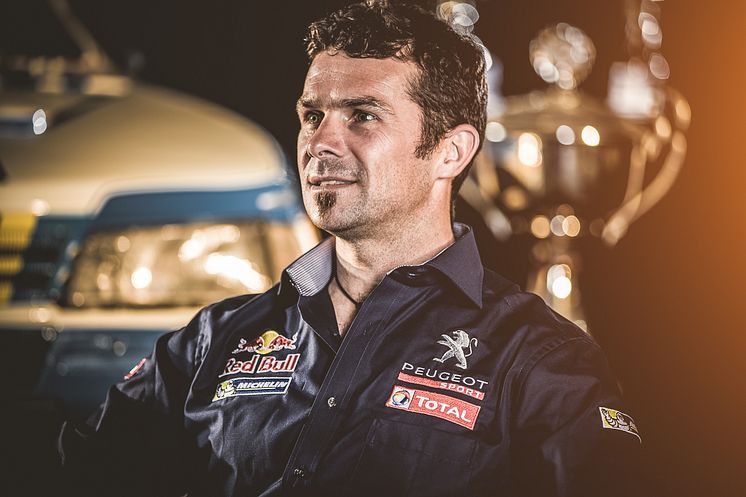 Peugeot återvänder till Dakarrallyt - Cyril Despres