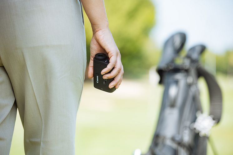 Canon PowerShot GOLF_Lifestyle_forground_golfbag_61962[1].jpg