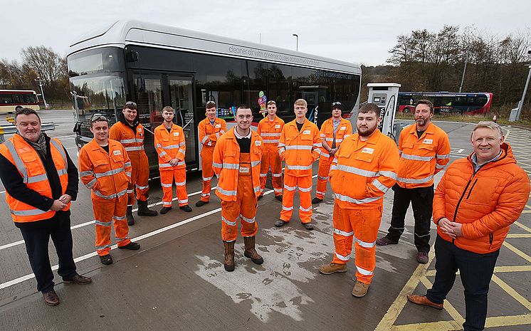 L_R Kevin Marston Gateshead College with some of the apprentices and Colin Barnes at Go North East (far right).jpg