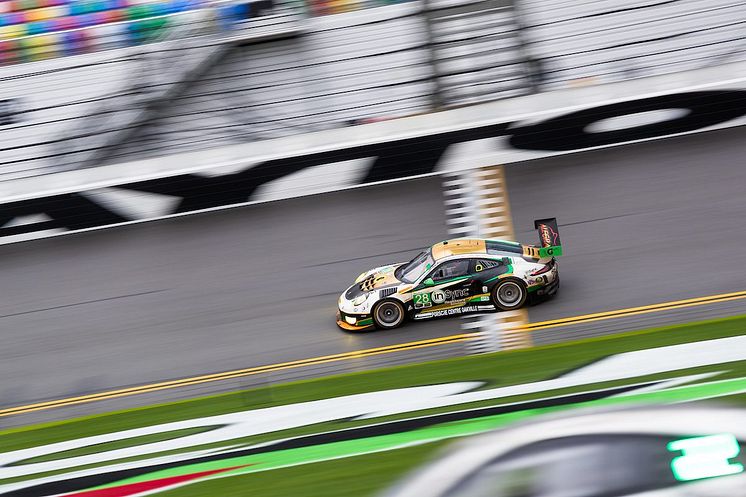 Michael Christensen Daytona 2017 Photo Porsche