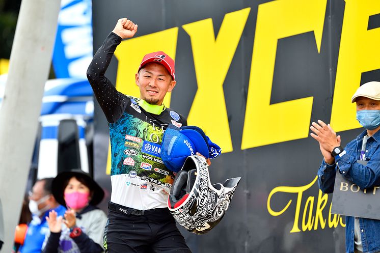 2022101003_001xx_JMX_Rd5_富田選手_4000