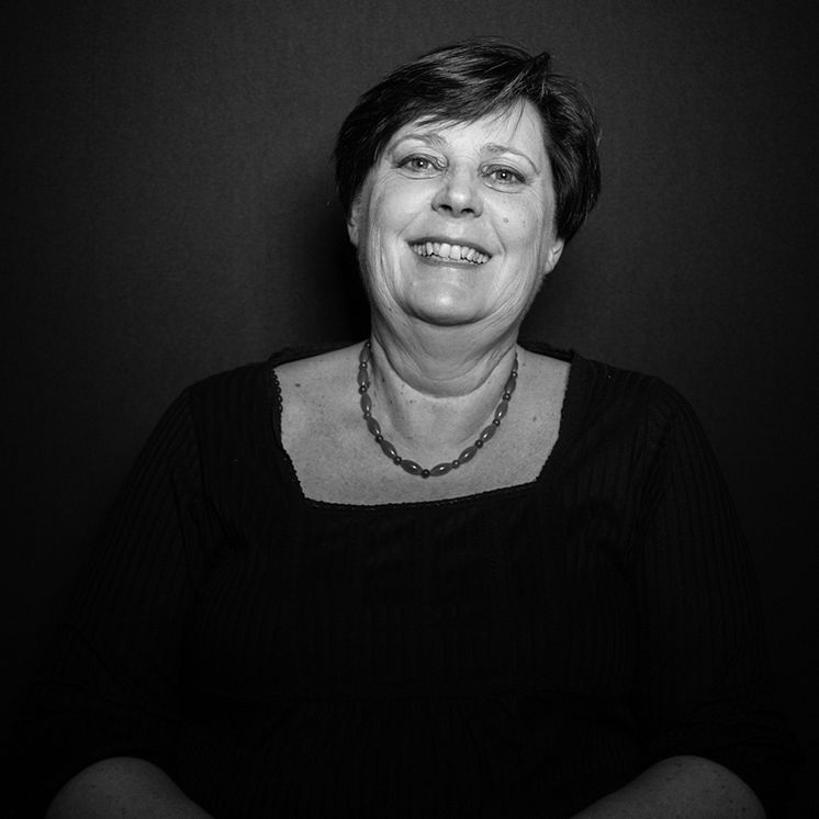 Arom-dekor Kemi Yvonne Helgesson, Financial Manager