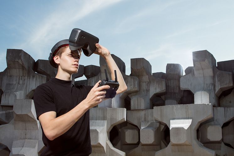 DJI Goggles RE (Racing Edition) 8